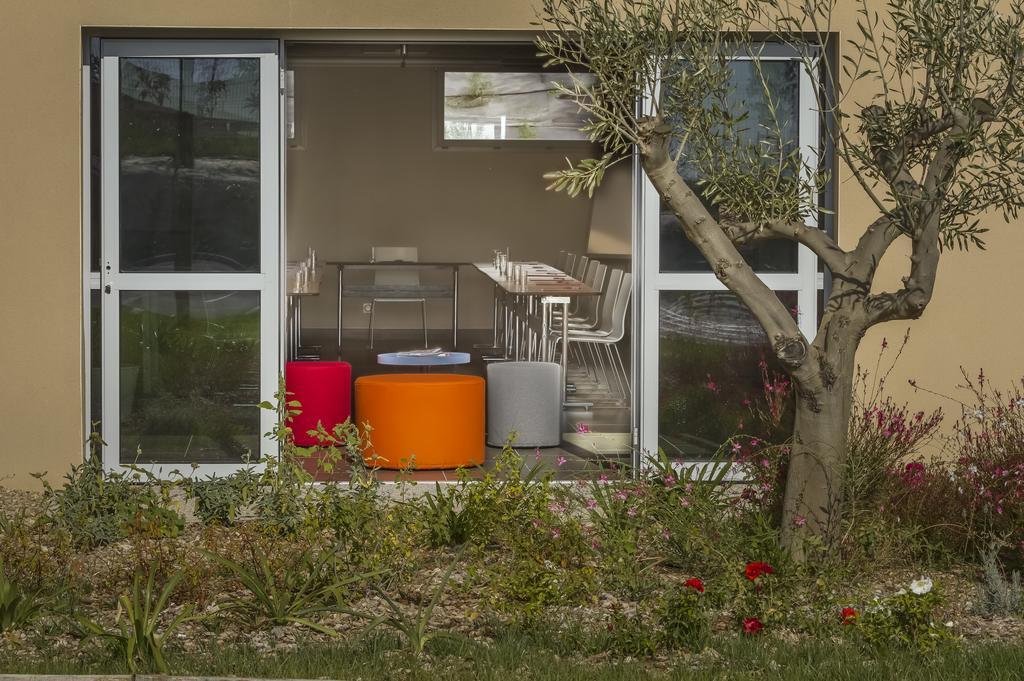 Hotel The Originals City, Ecoparc, Montpellier Est